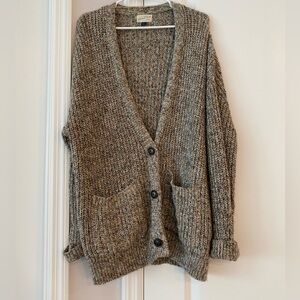 Universal Thread Cartigan